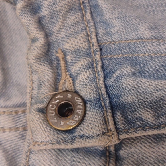 USED LUCKY BRAND JEANS SIENNA SLIM BOYFRIEND LIGHT DENIM SIZE 4 - Picture 4 of 12